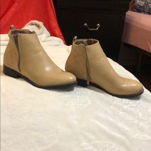 Size 7 ankle boots